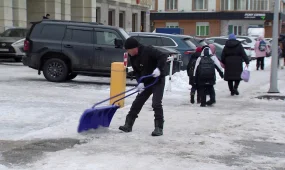 77 астанчан обратились за помощью в травмпункт из-за гололеда