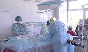 Жаназа намазын оқу 100 мың теңге. Жүргізуші темір тұлпардың алдыңғы терезесінен шығып кетті.