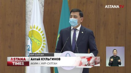 Столичным школьникам вручили по 100 тысяч тенге