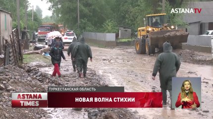 "Воды было по пояс", - жители о первых минутах наводнения в Туркестанской области
