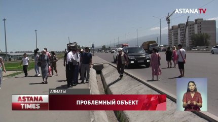 Проблемную развязку в Алматы пообещали достроить осенью