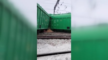 Қарағанды облысында 19 жүк вагоны жолдан шығып кетті