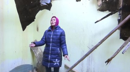 Шымкентте көпбалалы отбасының үйі өртеніп, далада қалды