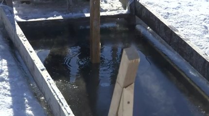 Крещенские купания начались в Казахстане