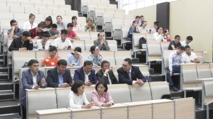 Жыл сайын елімізден 60 мыңға жуық түлек өзге елге білім алуға кетеді