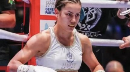 Казахстанскую боксершу Фирузу Шарипову ограбили