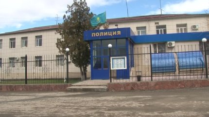 Анасы оқушы қызын 600 мың теңгеге сатып жіберген