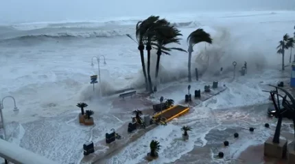 Дауылдан 16 адам қаза тапты