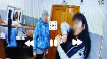 Общественный защитник пыталась пронести деньги заключенному в Костанайской области