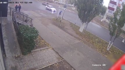 Водитель не заметил светофор и сбил подростка в Рудном