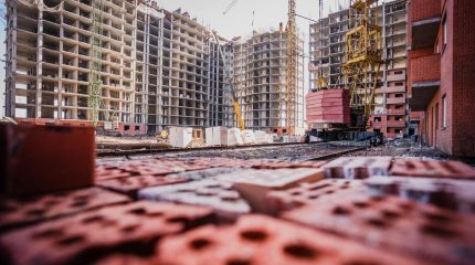 Елордада төрт жұмысшы құрылыс объектісінен құлап, біреуі мерт болды