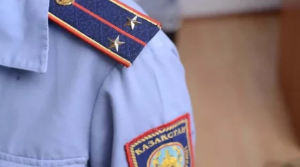 Павлодарда полиция бөлімі бастығының орынбасары қызметкер әйелді ұрды деген күдікке ілінді