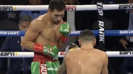 Жанибек Алимханулы нокаутировал непобежденного ранее боксера и стал чемпионом