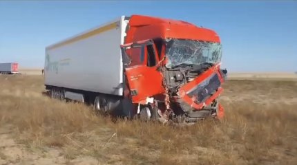 Двойное смертельное ДТП произошло на автодороге "Самара-Шымкент"