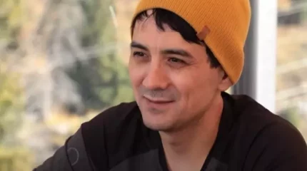 "Әйелімді ұшақпен алып қаштым". Айдар Тұрғамбек жарын не үшін көрсетпейтінін айтты