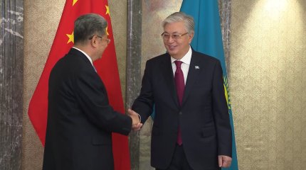 Казахстан и Китай подписали соглашения по поставке машин, недропользованию и продаже газа