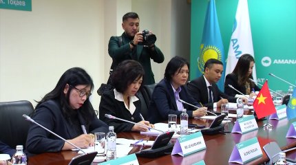 «AMANAT» и компартия Вьетнама продолжают активный диалог