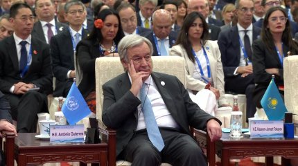 Около 85% всех наземных транзитных перевозок из Китая в Европу приходится на Казахстан, - Токаев