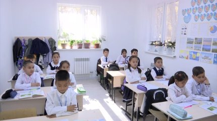 В селе под Алматы около 200 школьников учатся в арендованном частном жилом доме