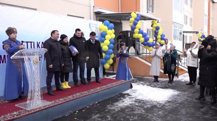 15 врачей получили ключи от квартир в Зерендинском районе Акмолинской области