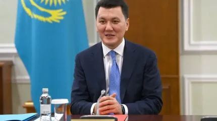 Ерлан Қарин Республика күні неліктен басты ұлттық мерекеміз екенін айтты