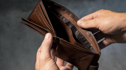 Овны, без суеты; Близнецы, контролируйте расходы: гороскоп на субботу