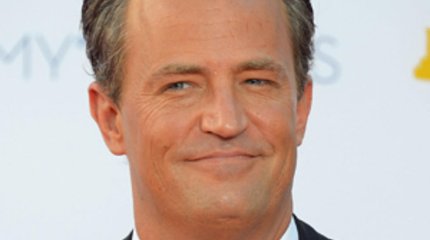 Умер актер Мэттью Перри: звезда сериала "Друзья" утонул в джакузи