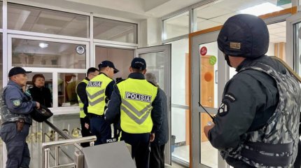 Охрана прибывает в школу с ЧП за 10 минут: Минпросвещения обновит инструкции