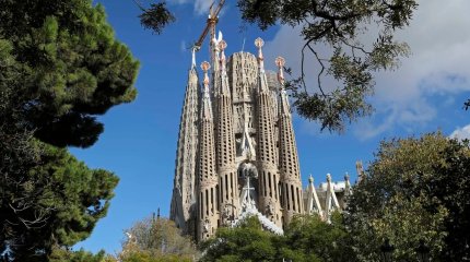 Рекорд среди долгостроев: в Испании спустя 140 лет завершают возведение собора