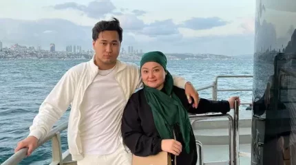 Роза Әлқожаның 22 жастағы ұлы шаңырақ көтермек