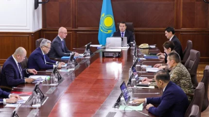 "Қарызға бата береді". Смайылов кредитті кредитпен жабатындар туралы айтты