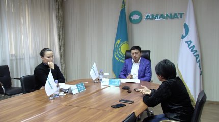 «AMANAT» партиясының Хатшысы Ержан Жылқыбаев азаматтарды қабылдады