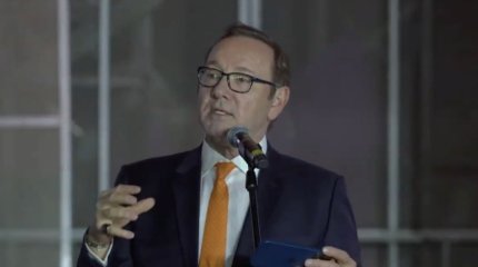 Голливудскую звезду Кевина Спейси госпитализировали в Узбекистане