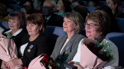 Елордада Ұстаздар күніне орай «ҚҰРМЕТТІ ПЕДАГОГТЕРІ» мен «ҮЗДІК БІЛІМ БЕРУ ҰЙЫМДАРЫ» марапатталды
