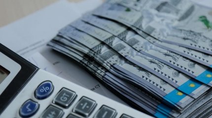 Казахстанцы просят списать долги на миллиарды