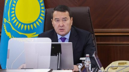 «Шенеуніктер де тергеледі»: Үкімет басшысы қаза тапқан кеншілердің отбасынан кешірім сұрады