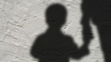 Қазақстанда педофилдерді өмір бойы бас бостандығынан айырмақ