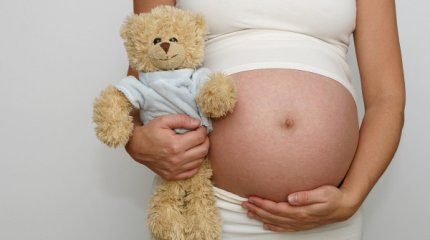 Жасөспірім қыз әкесінен жүкті болып қалған