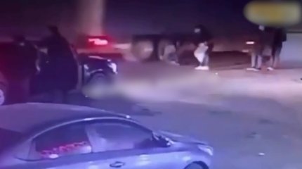 Смертельный наезд: женщина толкнула алматинца под фуру у "Алтын орды"