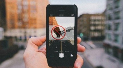 Астанчанина отправили за решётку за мат в общественном месте