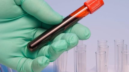 Ақтөбеде полицейлер мұқтаж науқастар үшін қан тапсырды