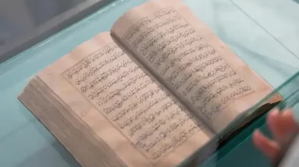 Кенесары ханның Құраны Қожа Ахмет Ясауи кесенесіне тапсырылды