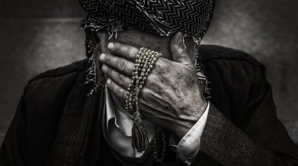 Казнет в гневе: девушка отказалась уступить место 80-летнему мужчине в автобусе