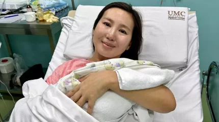 "Жұғысты болсын": Блогер Жанерке Елшін үшінші перзентін дүниеге әкелді