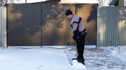 Из воспитателя в соцработники: североказахстанец посвятил жизнь заботе о людях