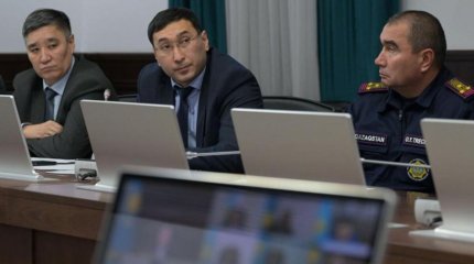 Павлодар облысындағы дауыл шенеуніктерді де шайқап, біреуі орнынан «ұшып» кетті