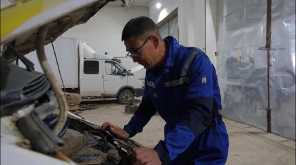 Механик "золотые руки" из Атырау раскрыл секреты успеха в профессии