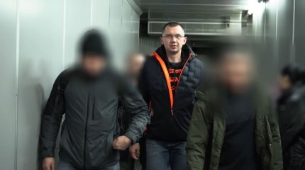 Продал чужую квартиру: мошенника экстрадировали из Латвии в Казахстан