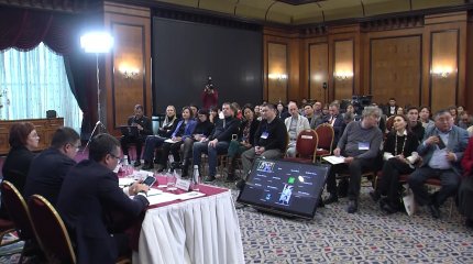 Алматыда Мәжілістің Қоғамдық палатасы «Масс-медиа туралы» заңды талқылады