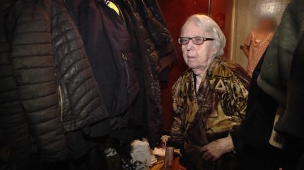 Павлодарлық зейнеткер немересінің есірткі шегетініне шағымданды